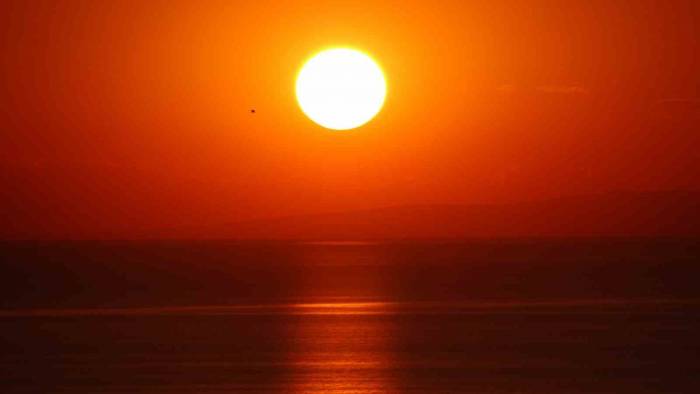 Van Gölü’nde Gün Batımı Mest Etti