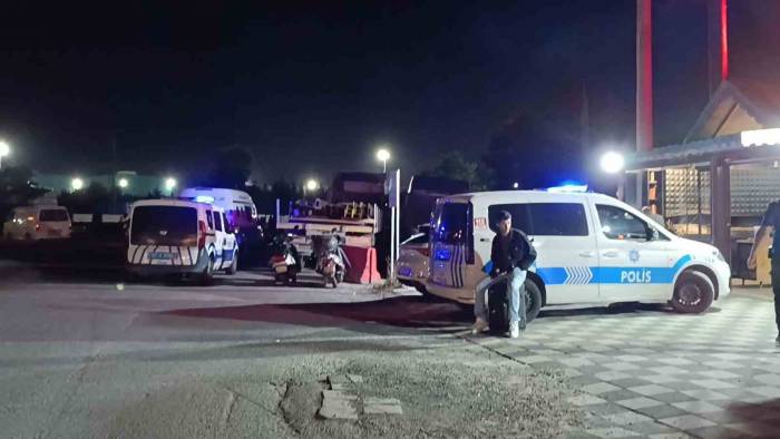 Ev Sahibine Kurşun Yağdırdı