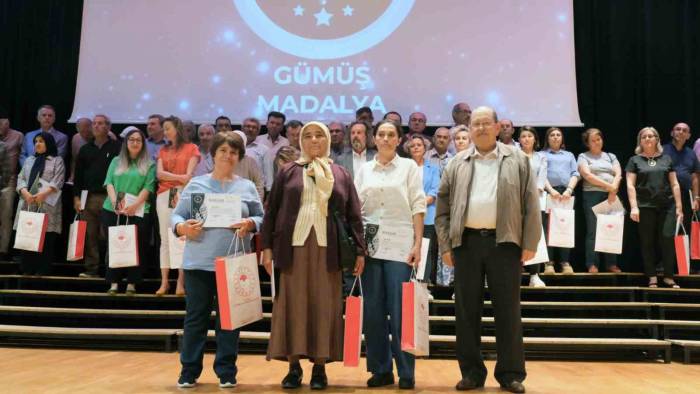 En İyi Zeytinyağı Üreticileri Ödüllendirildi