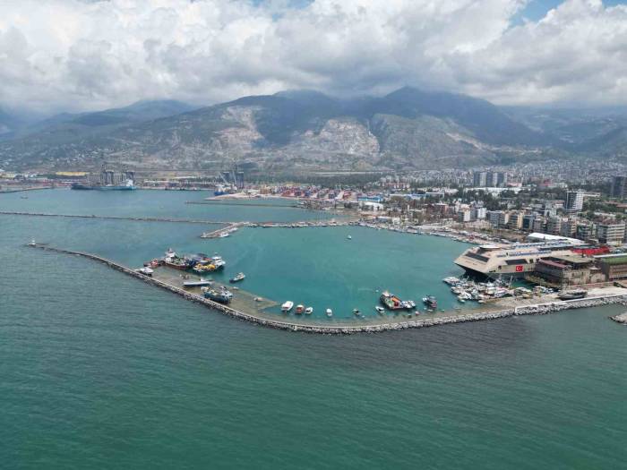 250 Bin Nüfuslu İskenderun’u İl Olma Heyecanı Sardı