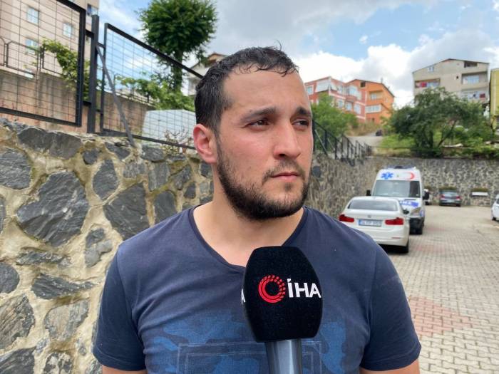 Pendik’te Hasta Bebek Ve Ailesi Hastaneden Kovuldu