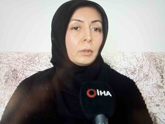 İlaçlanan Apartmanda Yeğenini Ve Ablasını Kaybeden Kadın: “yeğenim De Çok Başarılıydı, ‘doktor Ya Da Avukat Olacağım’ Diyordu”