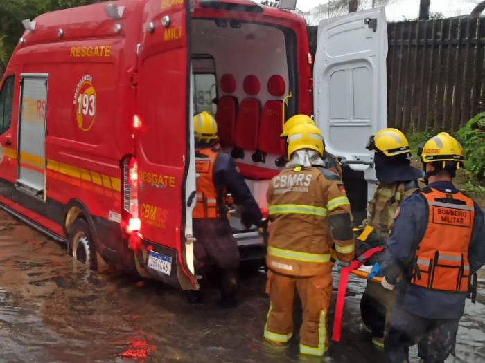 Brezilya’da Şiddetli Yağış: 3 Ölü, 12 Kayıp