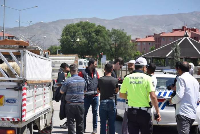 Erzincan’da Toplamda 40 Yıl Hapis Cezası Bulunan Toplamda 4 Kişi Yakalandı
