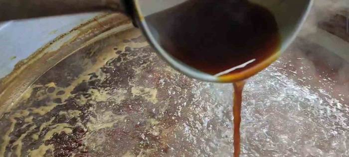 Geleneksel Dut Pekmezi Yapımı Başladı