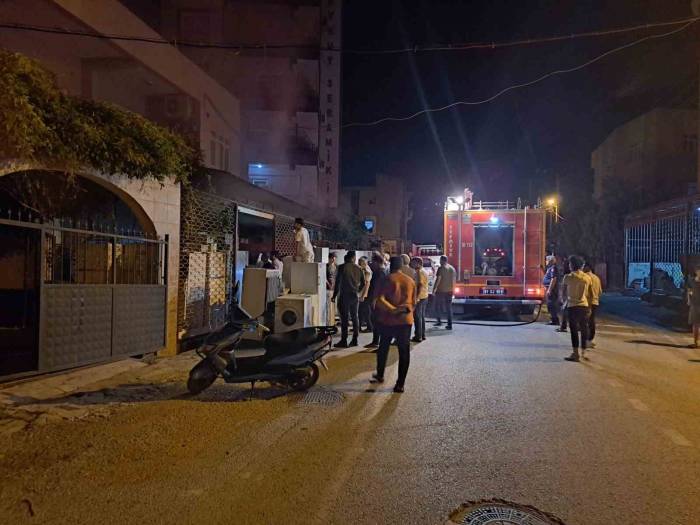 Beyaz Eşya Dükkanında Çıkan Yangın Büyümeden Söndürüldü