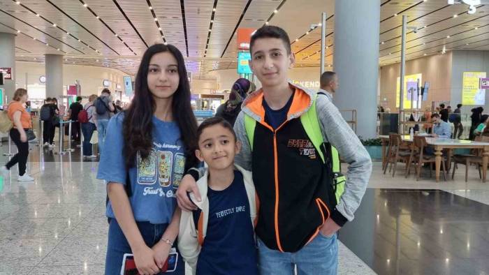 İstanbul Havalimanında Tatil Yoğunluğu Yaşandı