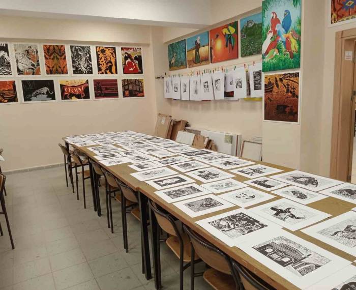 Öğrencilerin Yaptığı Baskılara Dünyanın En Büyük Exlibris Müzesinden Davet