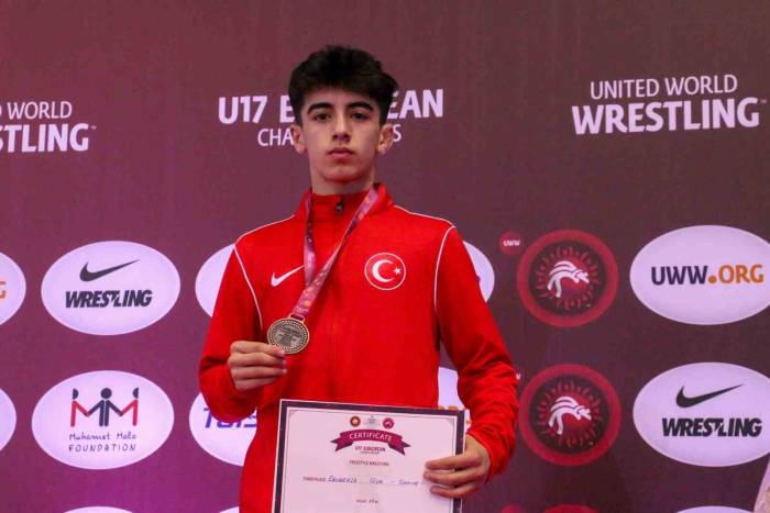 U17 Avrupa Güreş Şampiyonası’nda Millilerden 14 Madalya