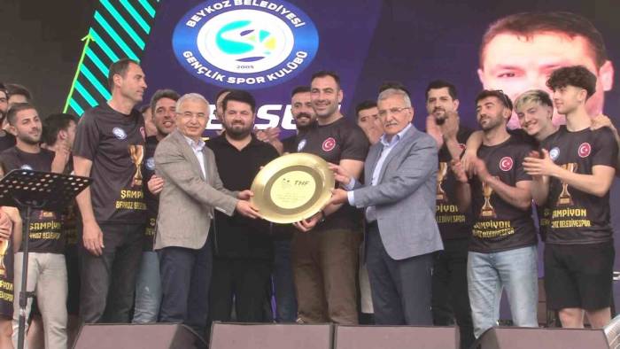 Beykoz’da Polonezköy Kiraz Festivali Kapılarını Açtı