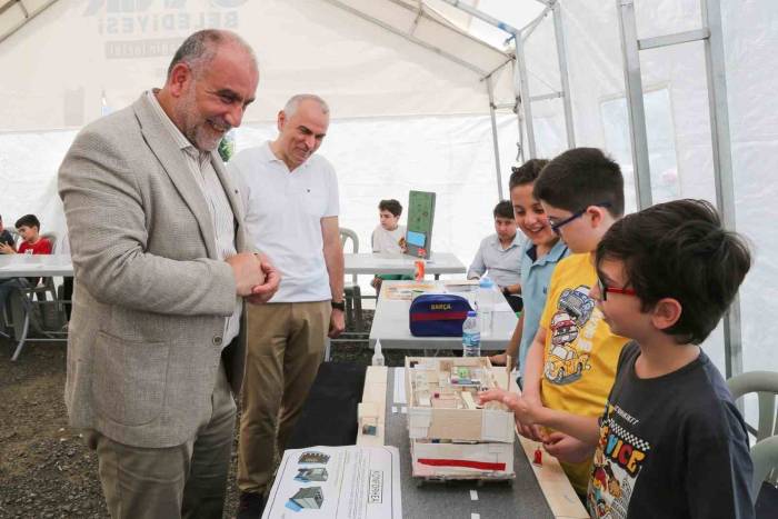 Başkan Sandıkçı: “canik’te Geleceğe Yön Veren Nesilleri Yetiştiriyoruz”