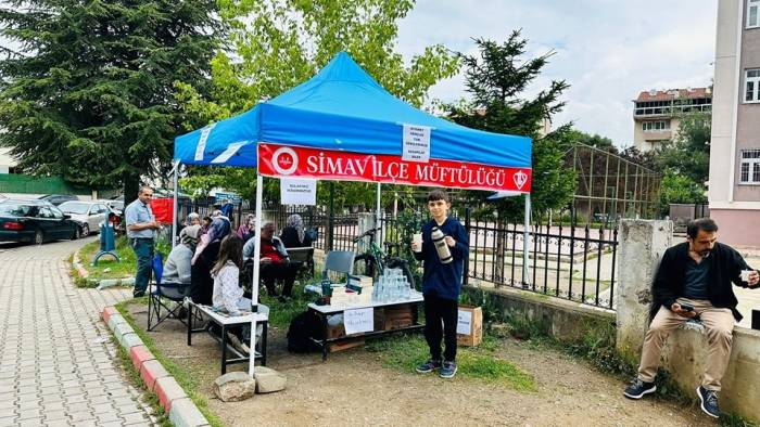 Simav Müftülüğünden Sınava Girecek Öğrencilere Ücretsiz İkram Ve Emanet Alımı Hizmeti