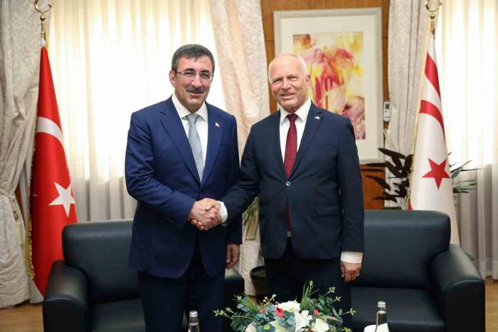 Cumhurbaşkanı Yardımcısı Yılmaz Kktc Başbakanı Üstel İle Görüştü