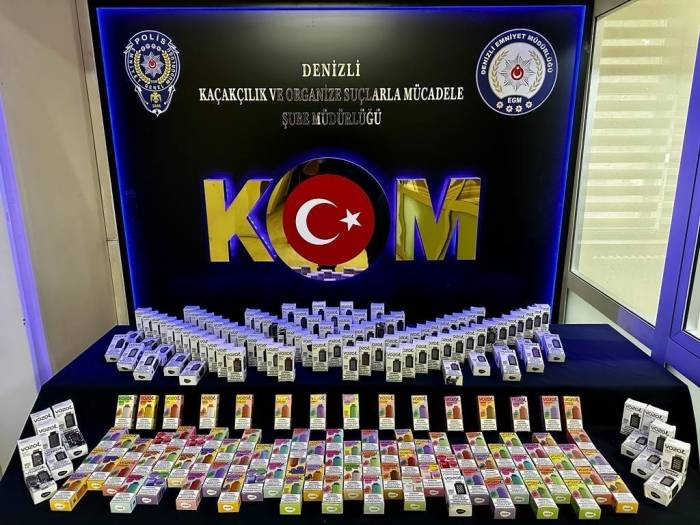 Tütün Kaçakçılığı Yapan 4 Kişi Yakalandı