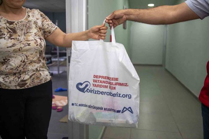 ’biriz Beraberiz’ Destekleri Depremzedelere Ulaşıyor