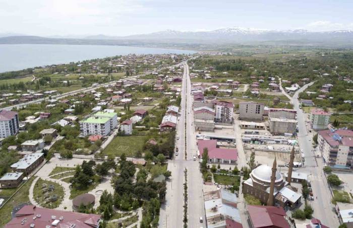 Anadolu’nun İlk Başkenti Ahlat, 100 İl İçinde Olmayı Bekliyor
