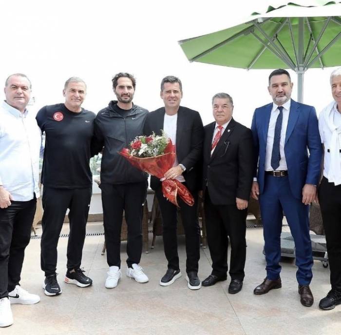 Hüseyin Eroğlu’ndan A Milli Takım Kampına Ziyaret