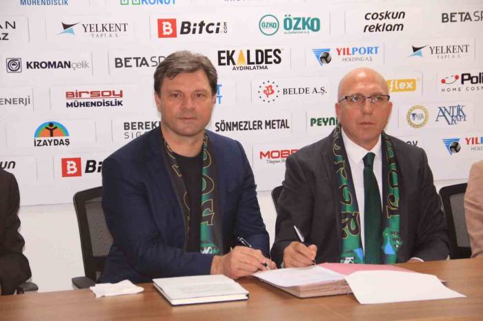 Kocaelispor, Teknik Direktör Ertuğrul Sağlam İle 2 Yıllık Sözleşme İmzalandı