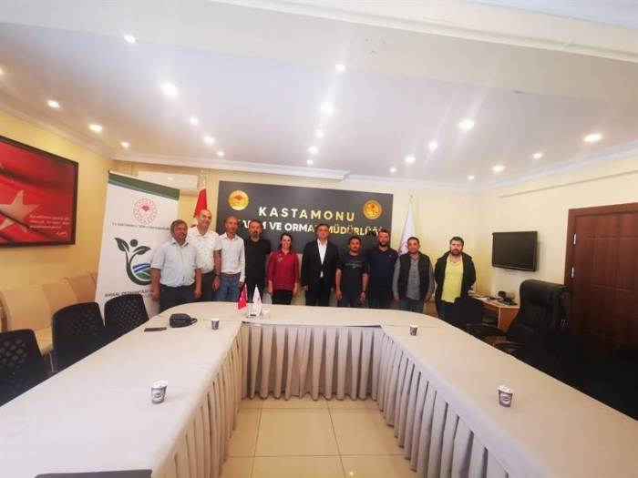 Eğitimlerini Tamamlayan Genç Çiftçilere 1 Milyon 200 Liralık Hibe Desteği