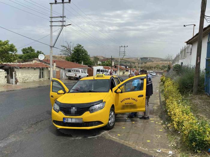 Arabayı Çaldı, Sahibine ‘gelin Ben Buradayım’ Dedi