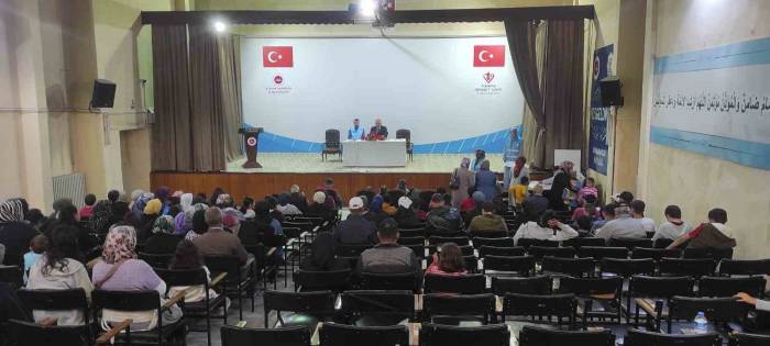 İl Müftülüğünden Öğrencilere Yardım Çeki
