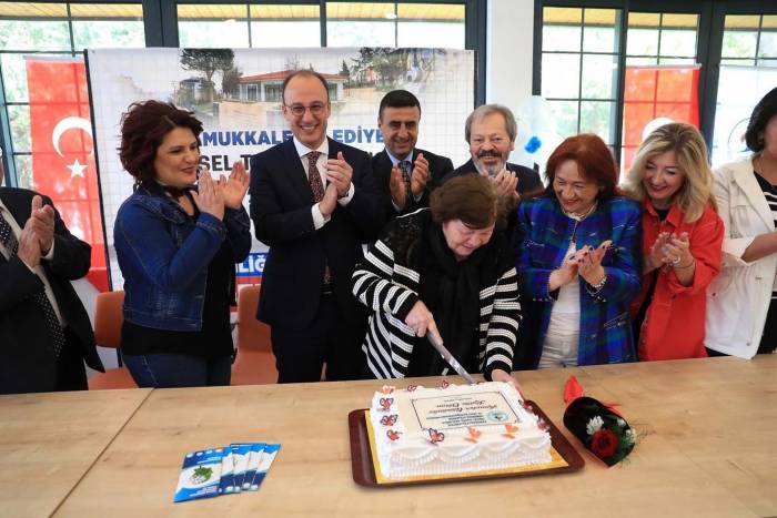Pamukkale Alzheimer Merkezi Yaşlılara Moral Oluyor