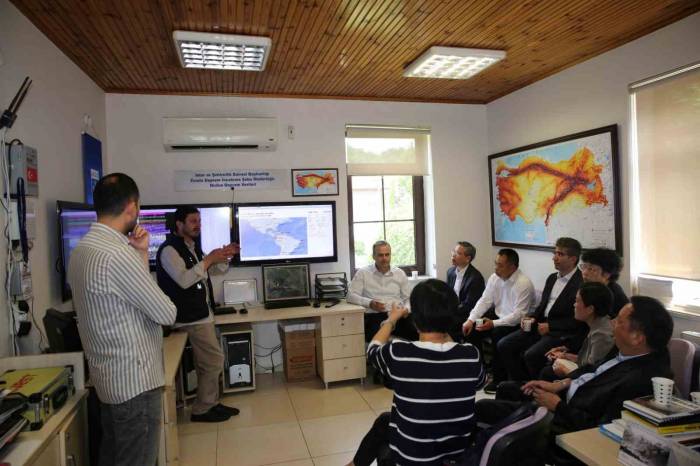Çinli Heyet, Deprem Çalışmaları İçin Kocaeli’ye Geldi