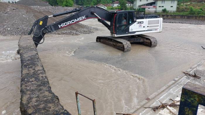 130 Personel 30 Araç Nöbette