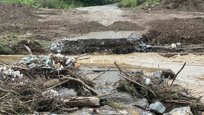 Düzce’de Sağanak Sebebiyle 2 Köprü Yıkıldı