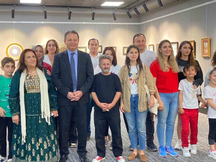 Ebru, Minyatür Ve Tezhip Üzerine “3 Sanatçı” Karma Sergisi Ankaralı Sanatseverlerin Beğenisine Sunuldu