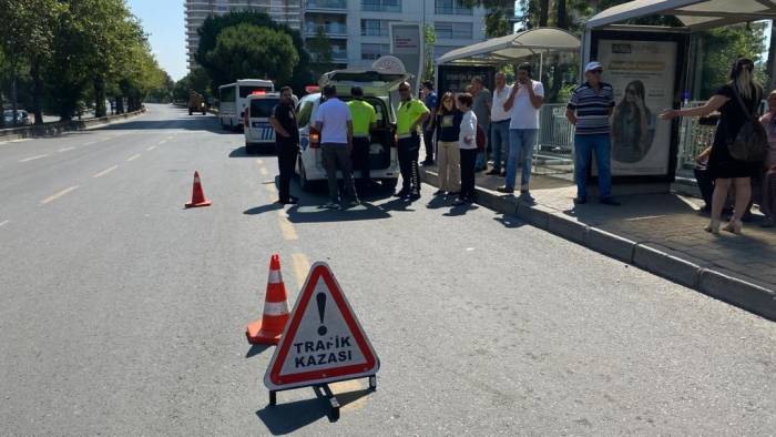 Çarpmamak İçin Ani Fren Yaptı: 1 Yaralı