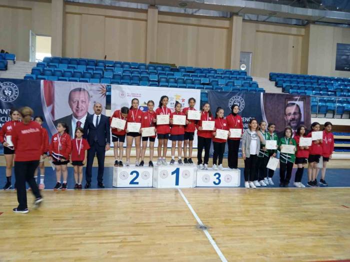 Masa Tenisi Turnuvasında Aydın’ı Başarıyla Temsil Ettiler