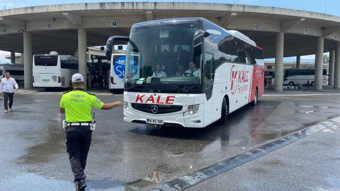 Hedef, Kazasız Bayram Geçirmek