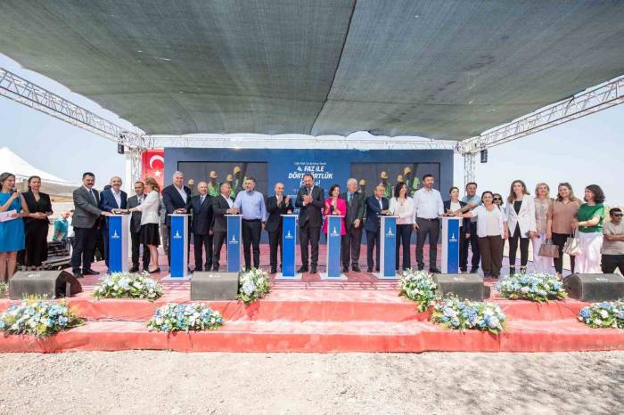 İzmir’de ‘yaşayan Körfez’ İçin Dev Adım