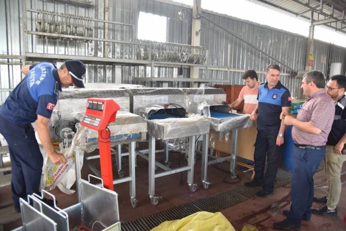 Kartepe’de Kurban Satış Alanlarına Sıkı Denetim