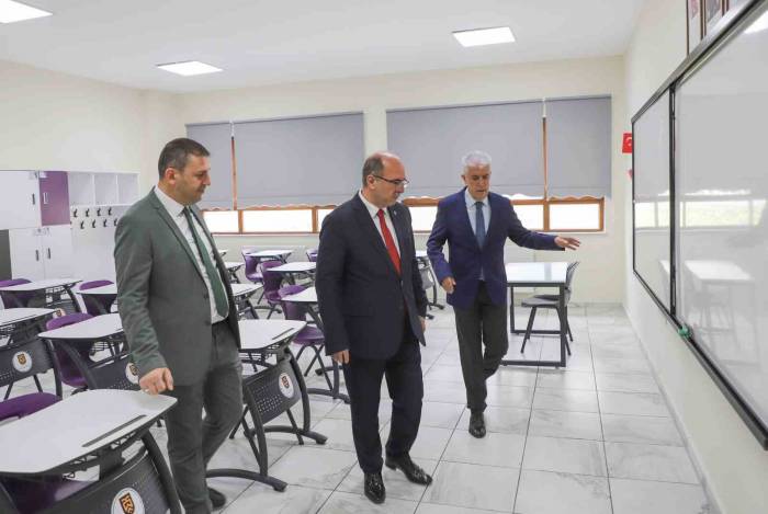 Özel Vakıf Okulları Gücüne Güç Katmaya Devam Ediyor