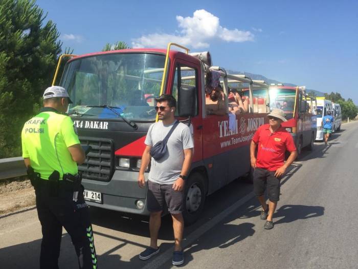 Fethiye’de Bayram Öncesi Safari Araçları Denetlendi