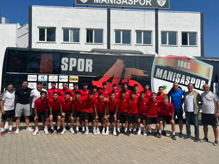 Manisaspor U-17 Takımı Çanakkale’ye Gitti