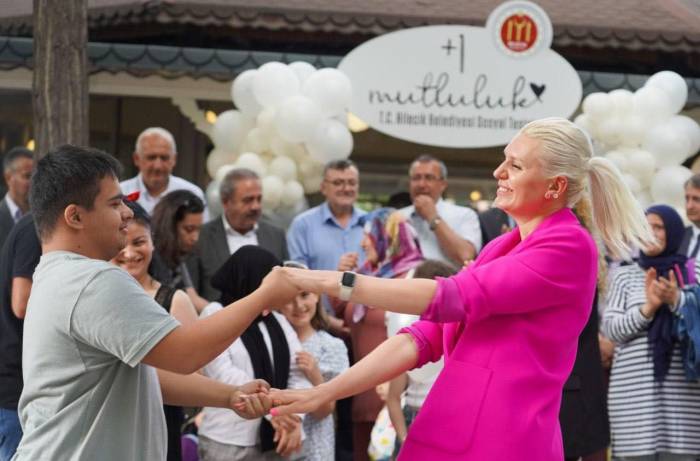 +1 Mutluluk Sosyal Tesisini Down Sendromlu Bireyler Çalıştıracak