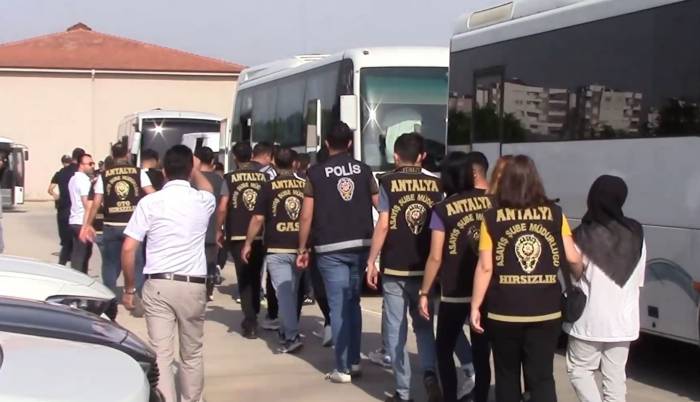 Antalya Merkezli 10 İlde 2 Milyon Tl’lik Sanal Arkadaşlık Sitesi Operasyonu