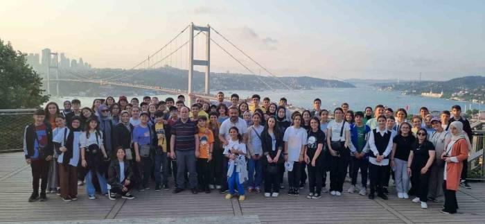 Bayburt Ortaokulundan Tarih Ve Kültür Gezisi