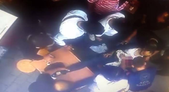 Aralarında Husumet Bulunan Kuzenini Bıçakladı: O Anlar Kamerada