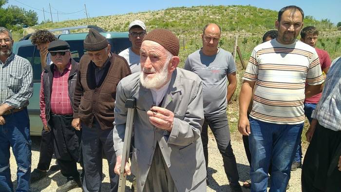 Konut Yapılacak Alan Davalık Oldu, Erzinli Depremzedeler Çözüm İstedi