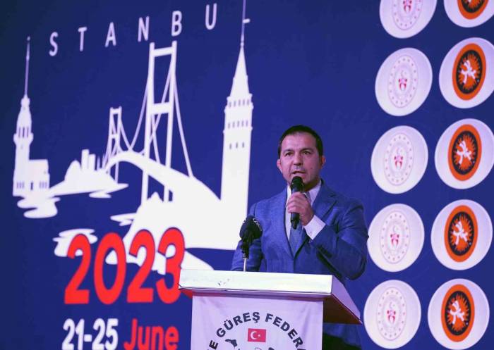 Uluslararası Yaşar Doğu, Vehbi Emre Ve Hamit Kaplan Turnuvası’nın Açılış Töreni Yapıldı