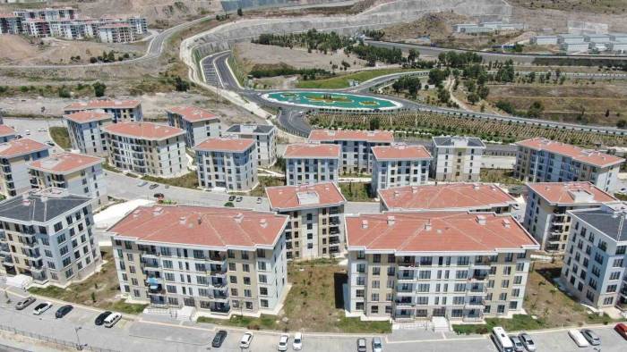 İzmir’in Deprem Konutları Tamamlanıyor