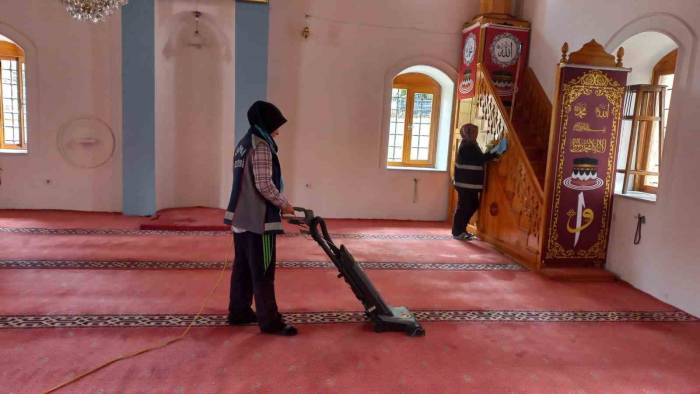 Karesi’de Kurban Bayramı Hazırlıkları Devam Ediyor