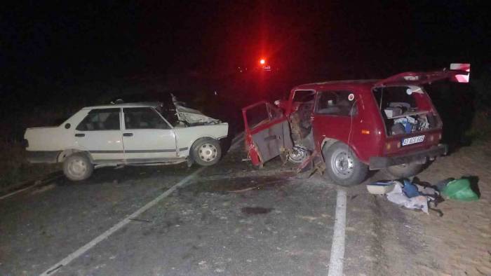 Kırklareli’de Otomobil İle Cip Çarpıştı: 2 Ölü
