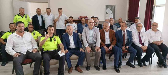 Otobüs Şoförleri Bilgilendirildi