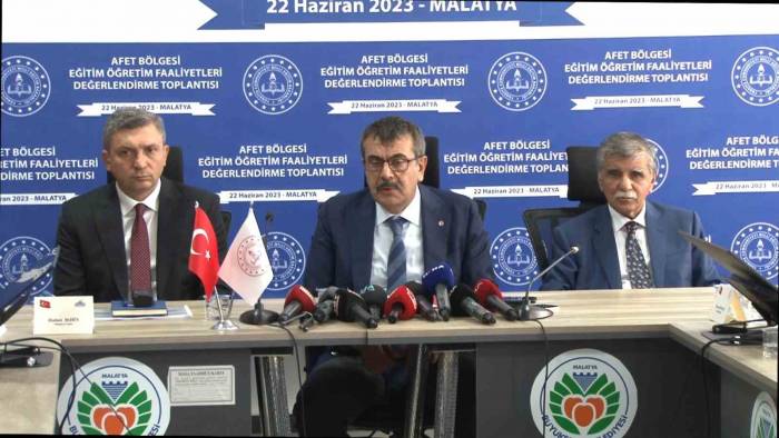 Milli Eğitim Bakanı Tekin, Malatya’da İncelemelerde Bulundu