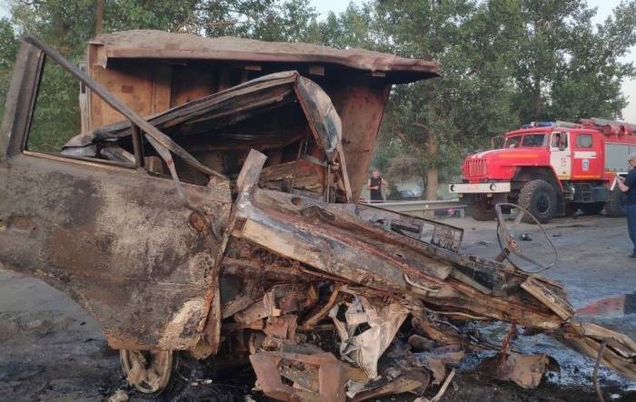 Rusya’da Yolcu Otobüsü, Otomobil Ve Kamyonla Çarpıştı: 8 Ölü